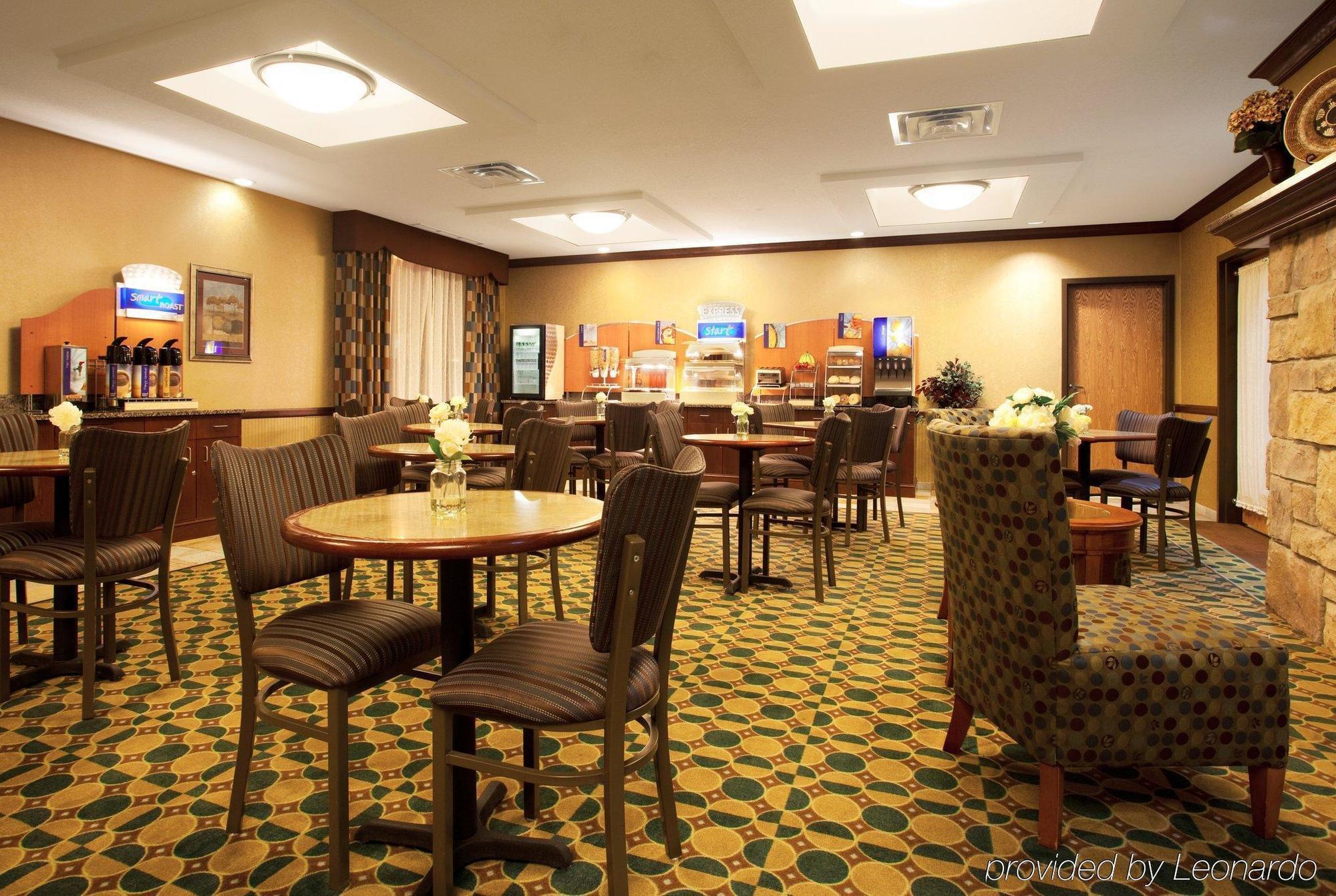 Holiday Inn Express Hotel & Suites Morris By Ihg Kültér fotó